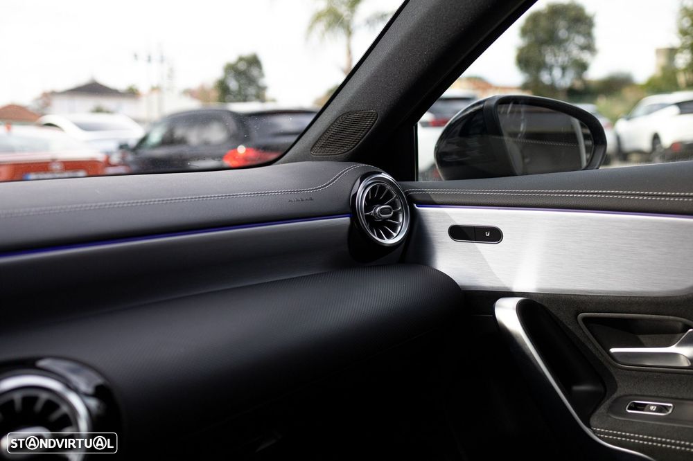 Mercedes-Benz A 250 e 8G-DCT Edition AMG Line - 7