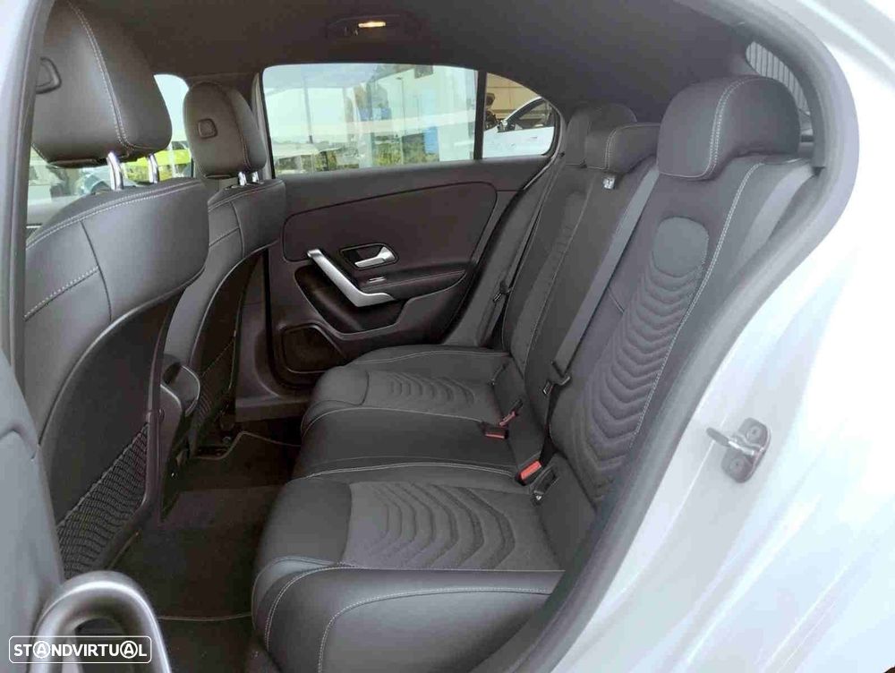 Mercedes-Benz A 250 - 7