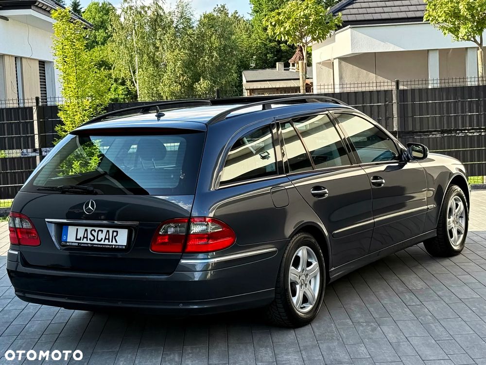 Mercedes-Benz Klasa E - 17