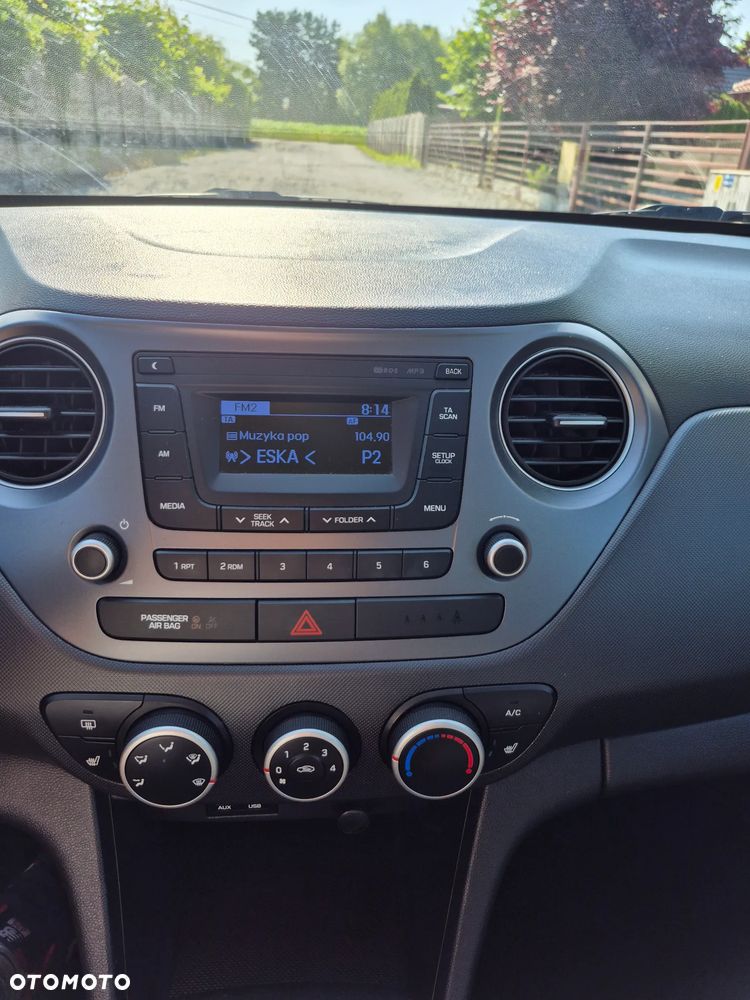 Hyundai i10 1.2 Fifa World Cup Edition - 15