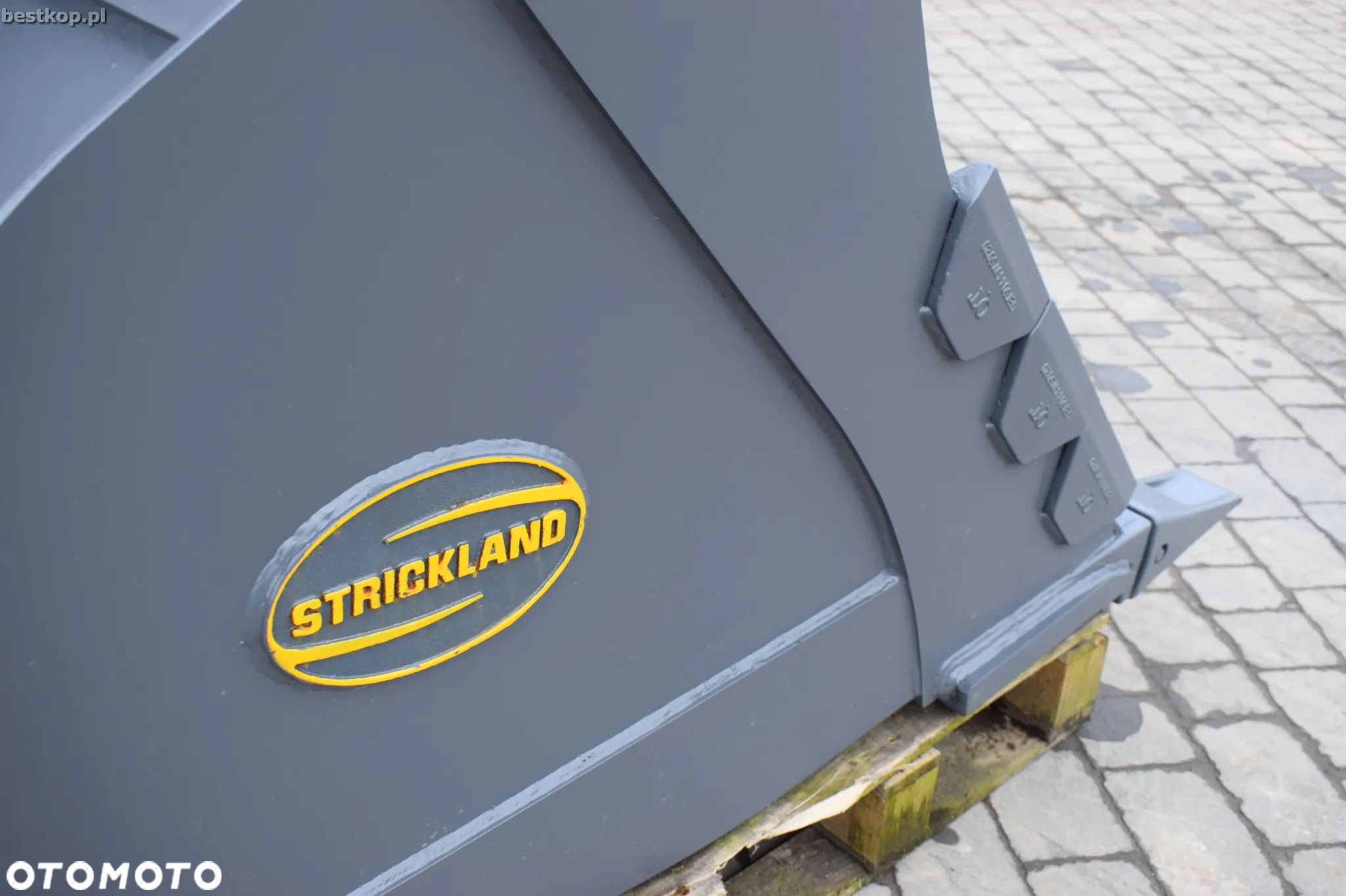 Łyżka kopiąca z zębami S70 120 cm Strickland poj. 1m3 - 9