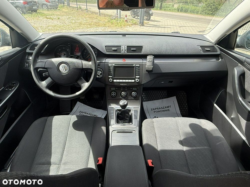 Volkswagen Passat - 5