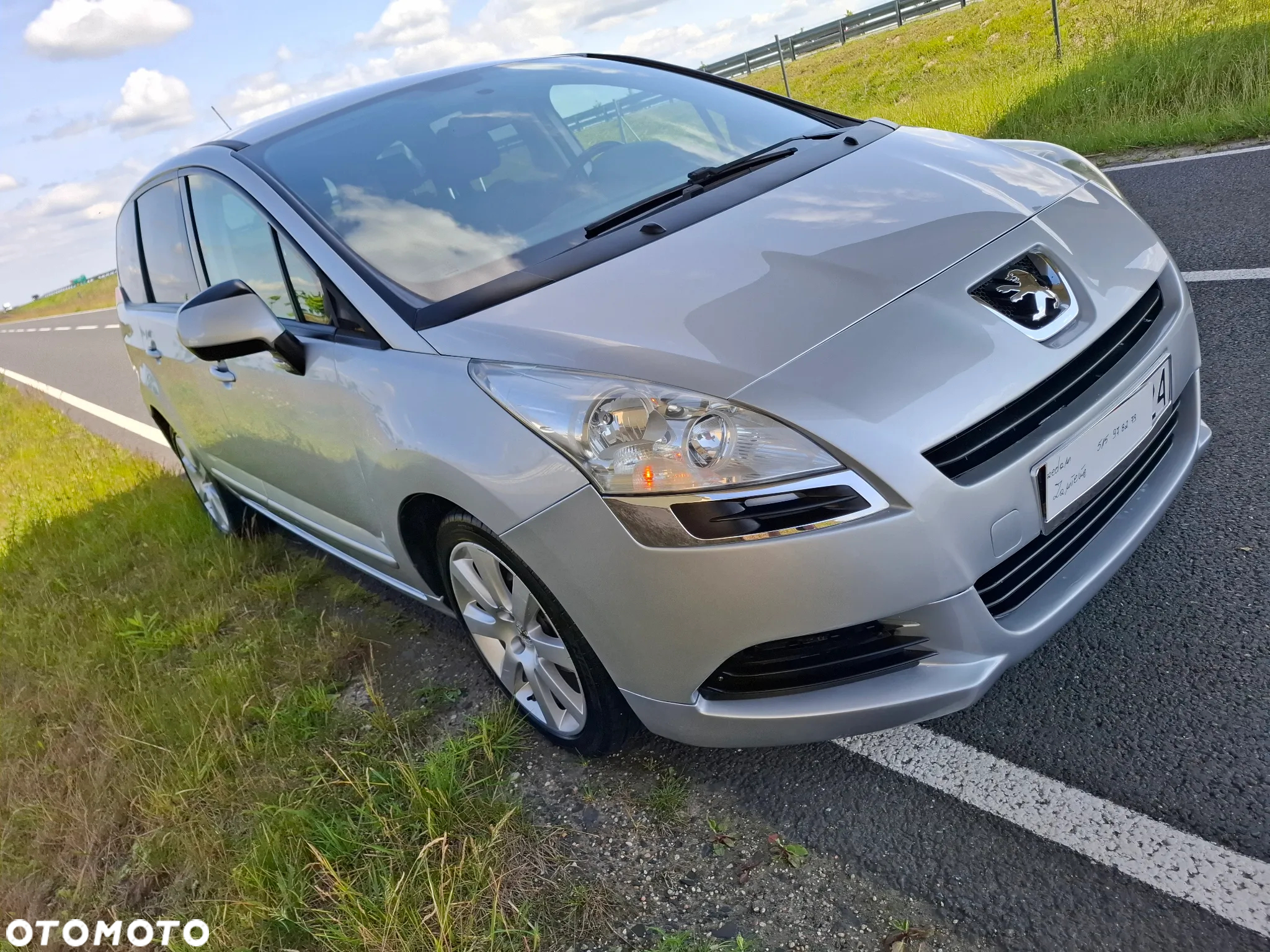 Peugeot 5008 HDI FAP 110 Tendance - 4