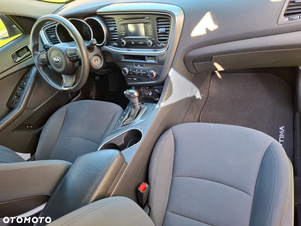 Kia Optima - 12