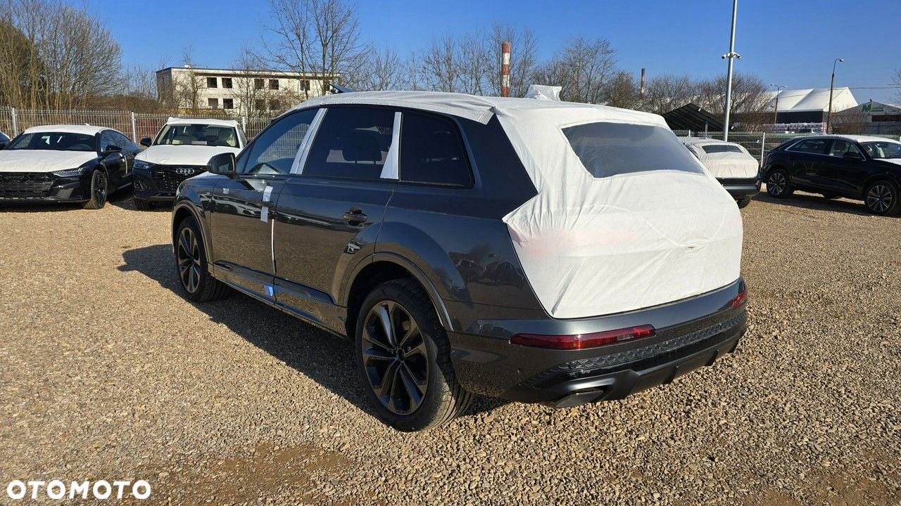 Audi Q7 - 4