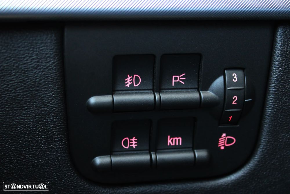 Alfa Romeo 159 1.9 JTDM 16V - 44