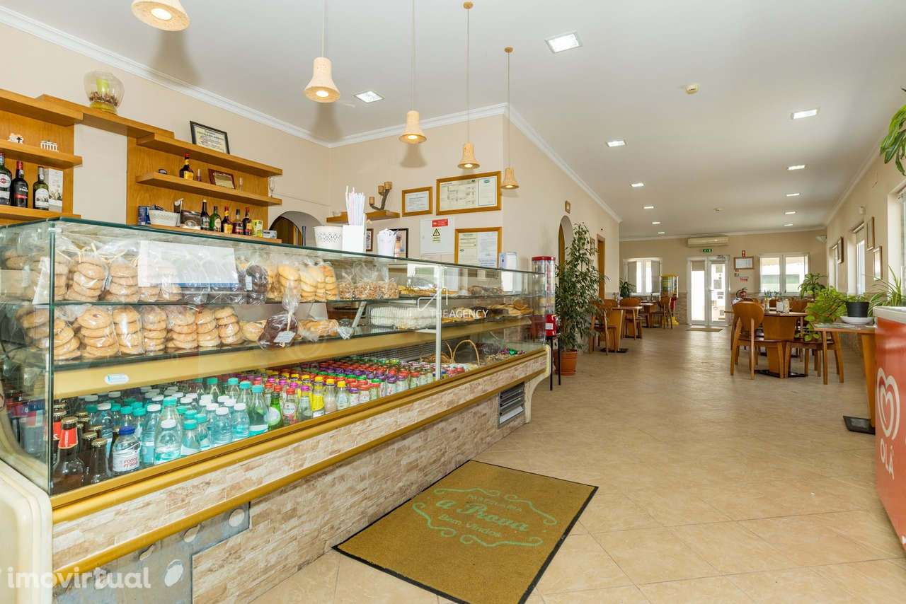 Pastelaria com Negócio e Propriedade em Azinhal, Castro Marim - Grande imagem: 5/29