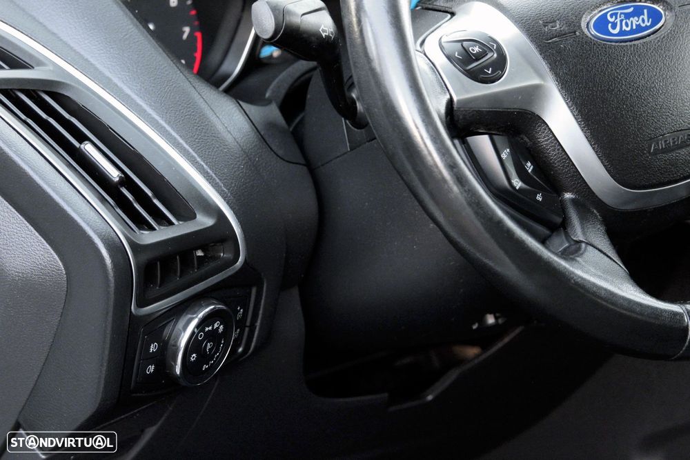 Ford Focus SW 1.0 SCTi Titanium Best - 8