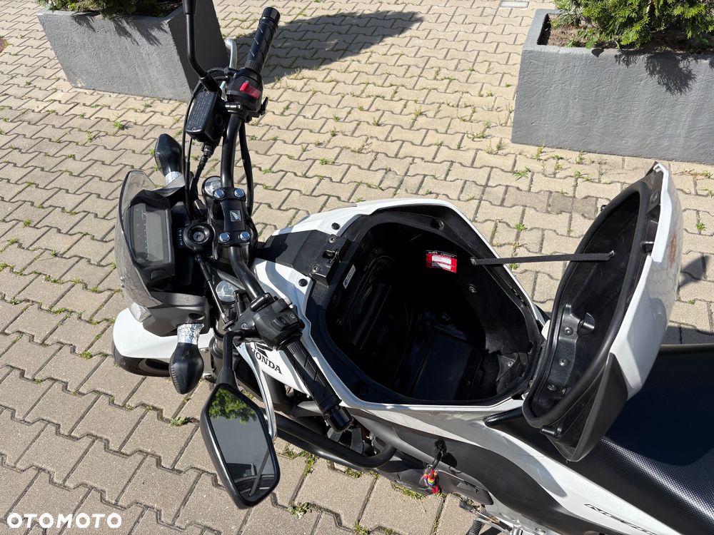 Honda NC - 8