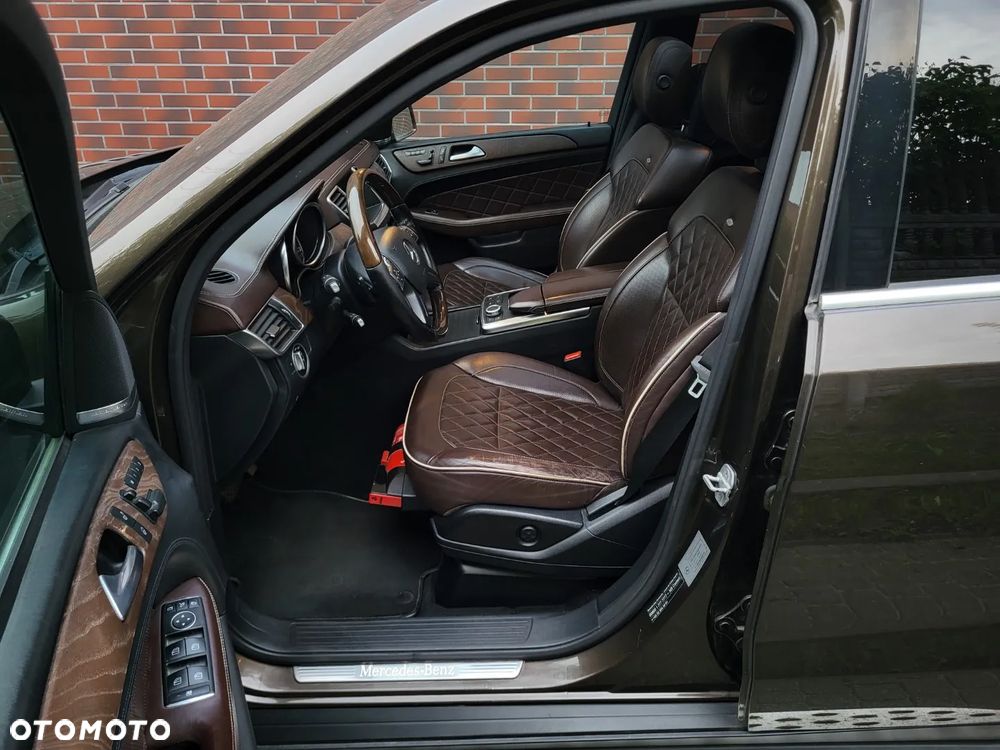 Mercedes-Benz ML - 6