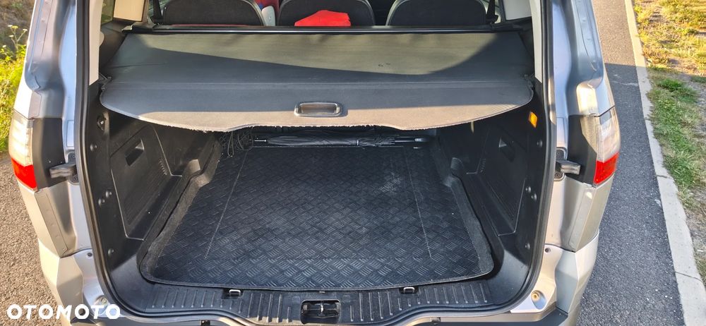 Ford S-Max 2.0 TDCi DPF Titanium - 12
