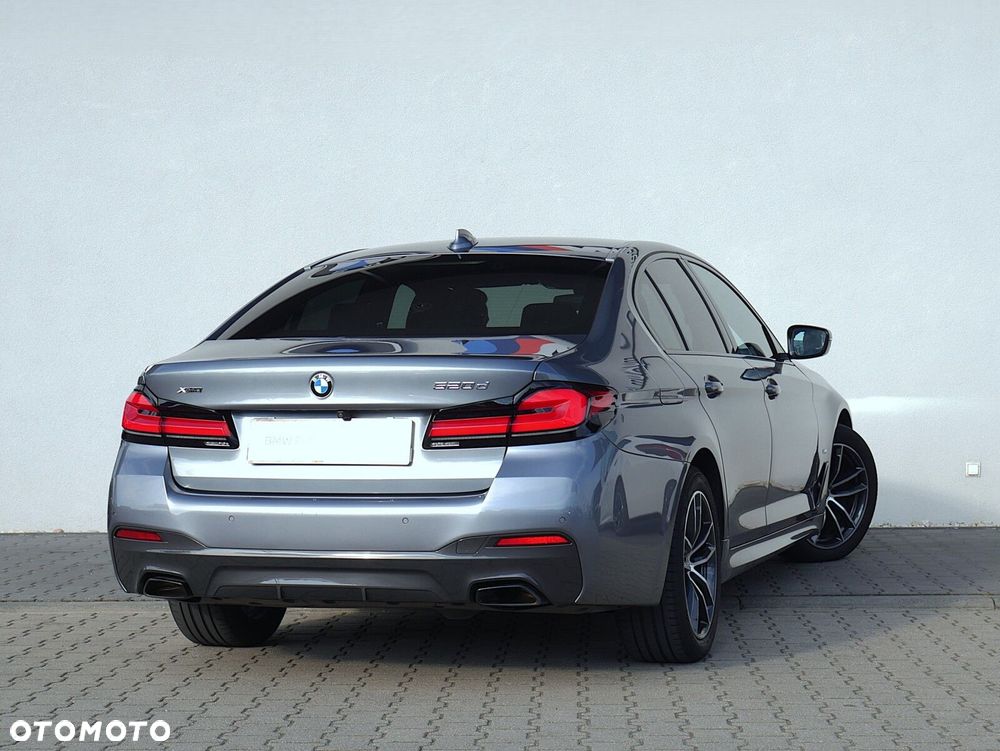BMW Seria 5 520d xDrive MHEV M Sport sport - 5