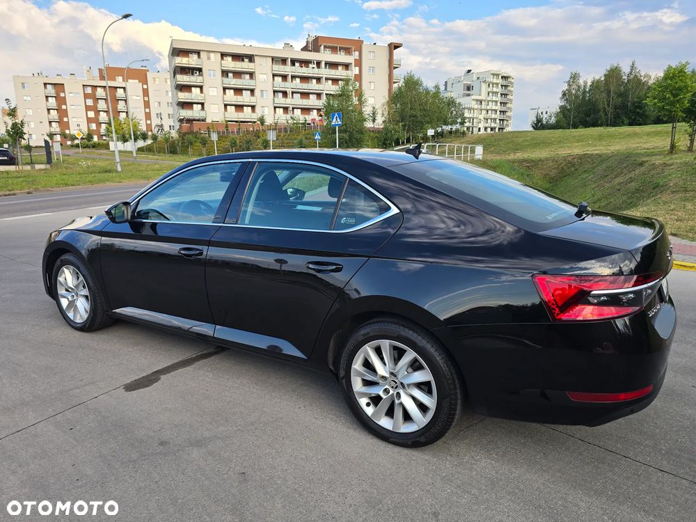 Skoda Superb - 25