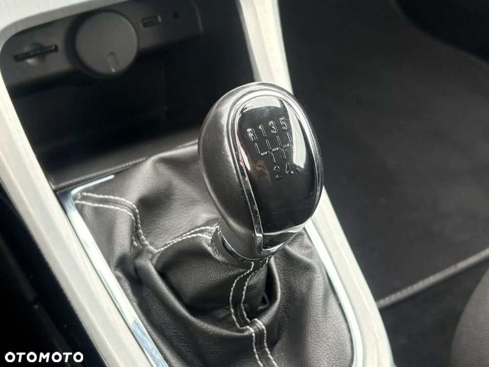 Opel Astra 1.4 Turbo ecoFLEX Start/Stop Active - 21