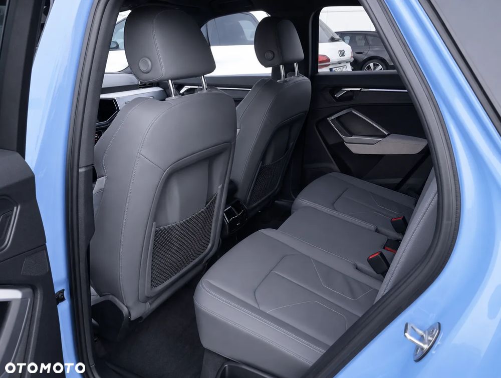 Audi Q3 Sportback 35 TFSI mHEV S-Line S tronic - 4