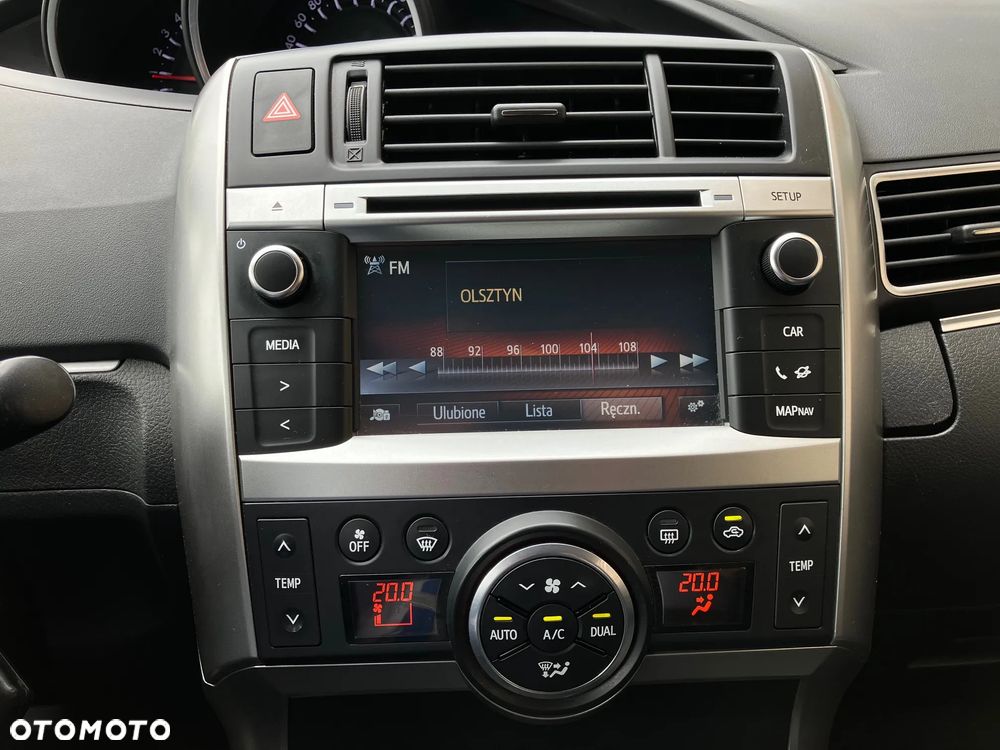 Toyota Verso 1.8 Premium - 23