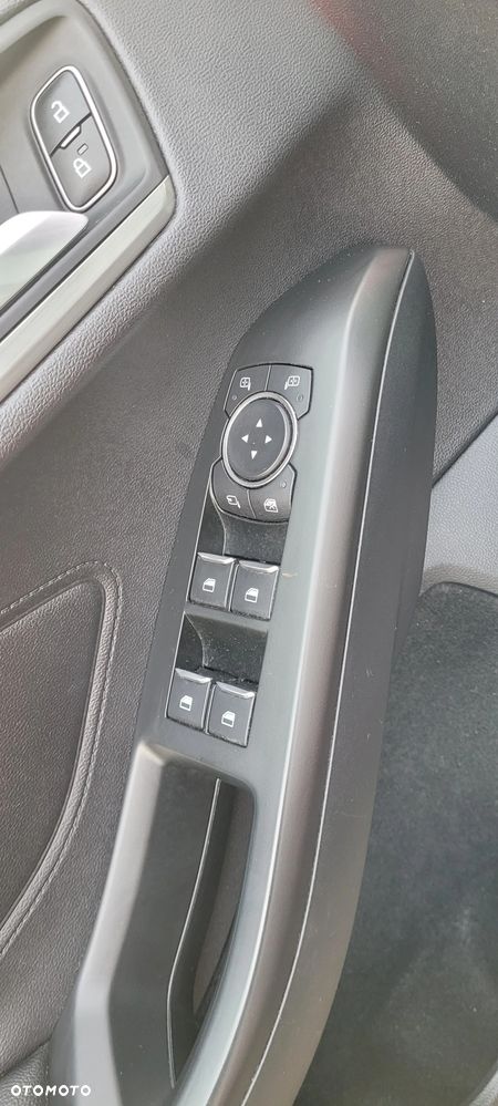 Ford Focus 1.0 EcoBoost Start-Stopp-System TITANIUM STYLE - 14