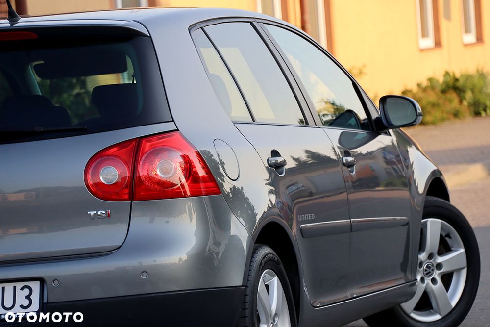 Volkswagen Golf 1.4 TSI United - 18