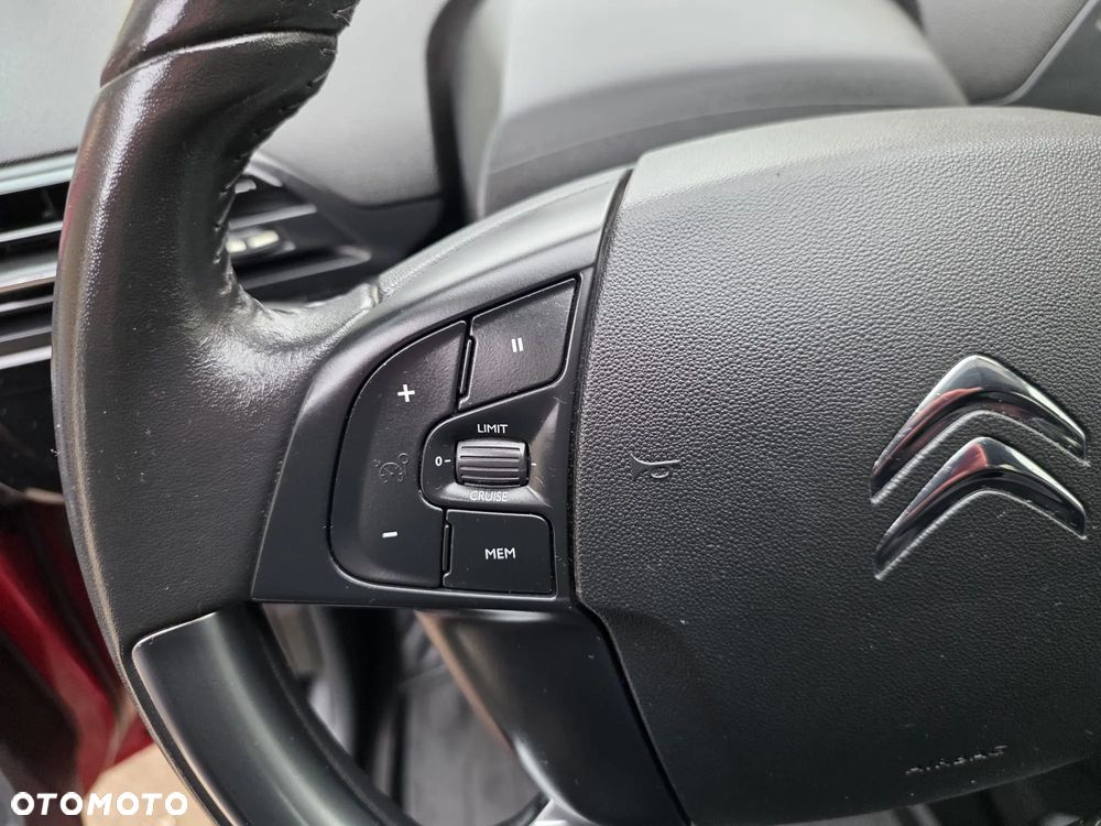 Citroën C4 Picasso 1.2 PureTech Attraction - 18