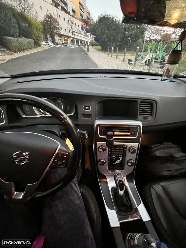 Volvo V60 D3 Ocean Race - 13