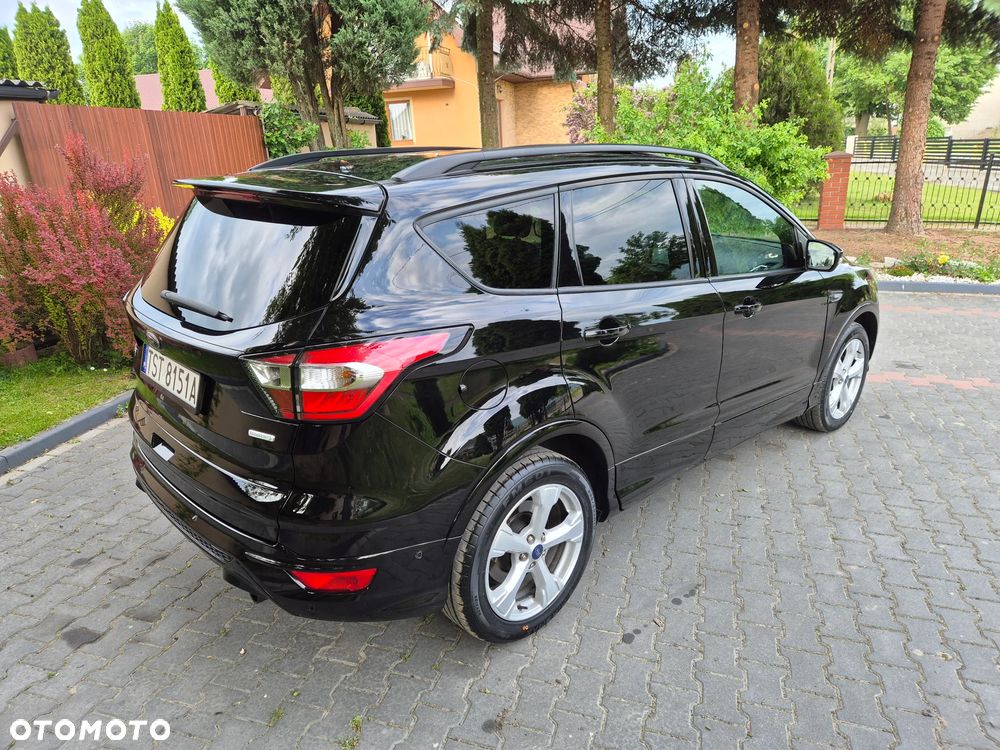 Ford Kuga 1.5 EcoBoost 2x4 ST-Line - 13