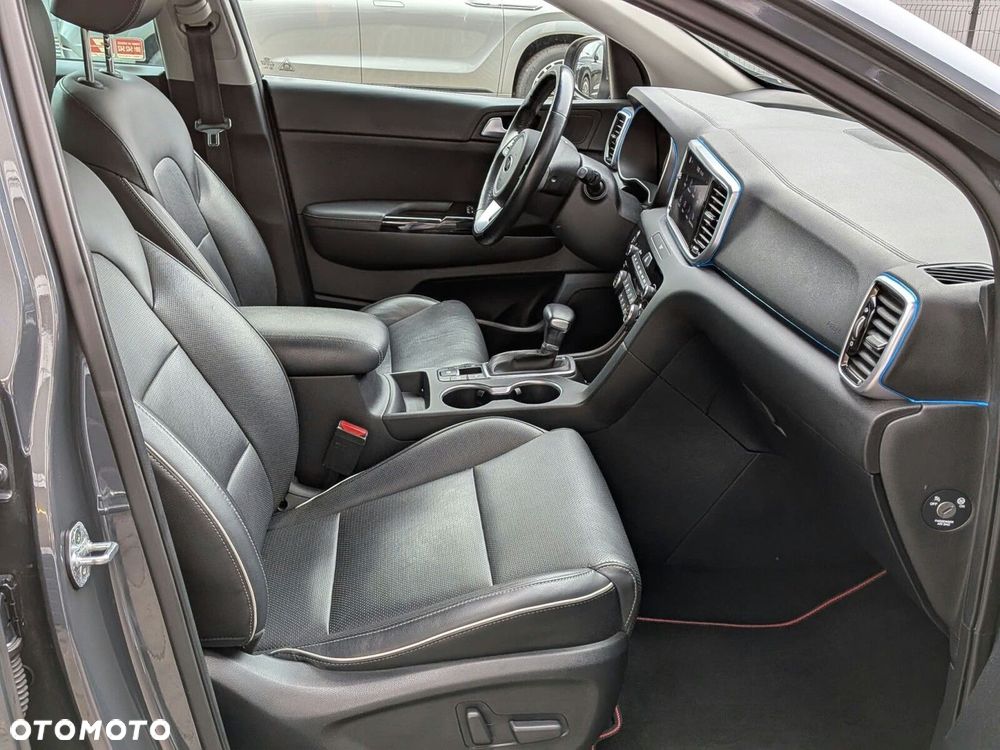 Kia Sportage 1.6 T-GDI Black Edition 2WD DCT - 11