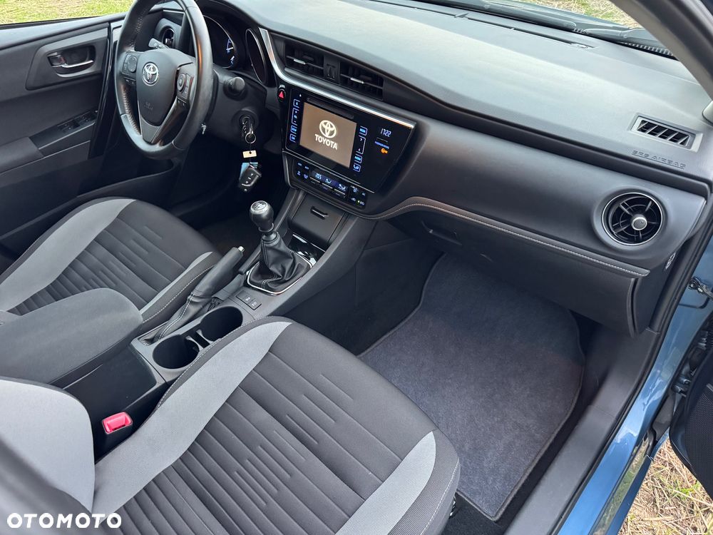 Toyota Auris 1.2 Turbo Edition S+ - 16