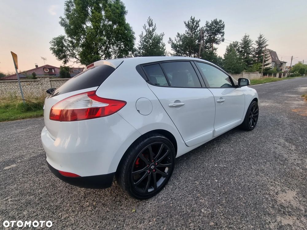 Renault Megane 1.2 16V TCE Energy Dynamique - 2