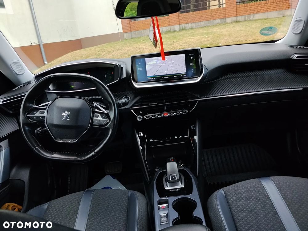 Peugeot 2008 1.5 BlueHDi Allure S&S EAT8 - 6