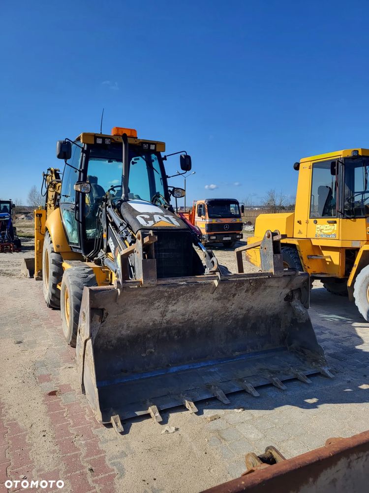 Caterpillar 428E - 3