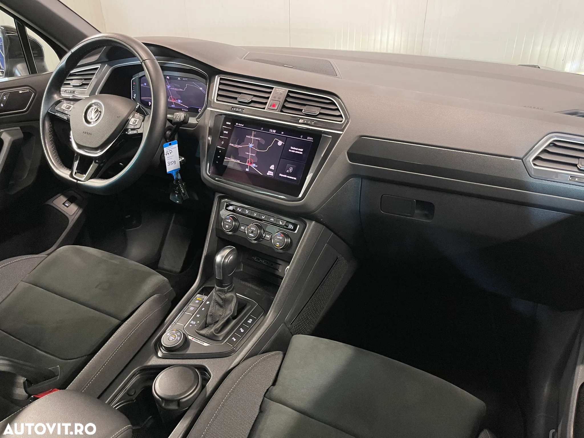 Volkswagen Tiguan 2.0 TDI DSG 4Mot Highline - 8