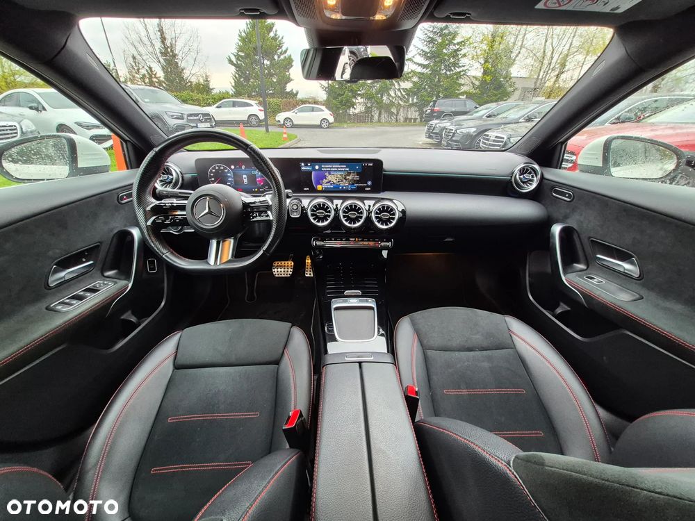 Mercedes-Benz Klasa A 200 AMG Line 7G-DCT - 23