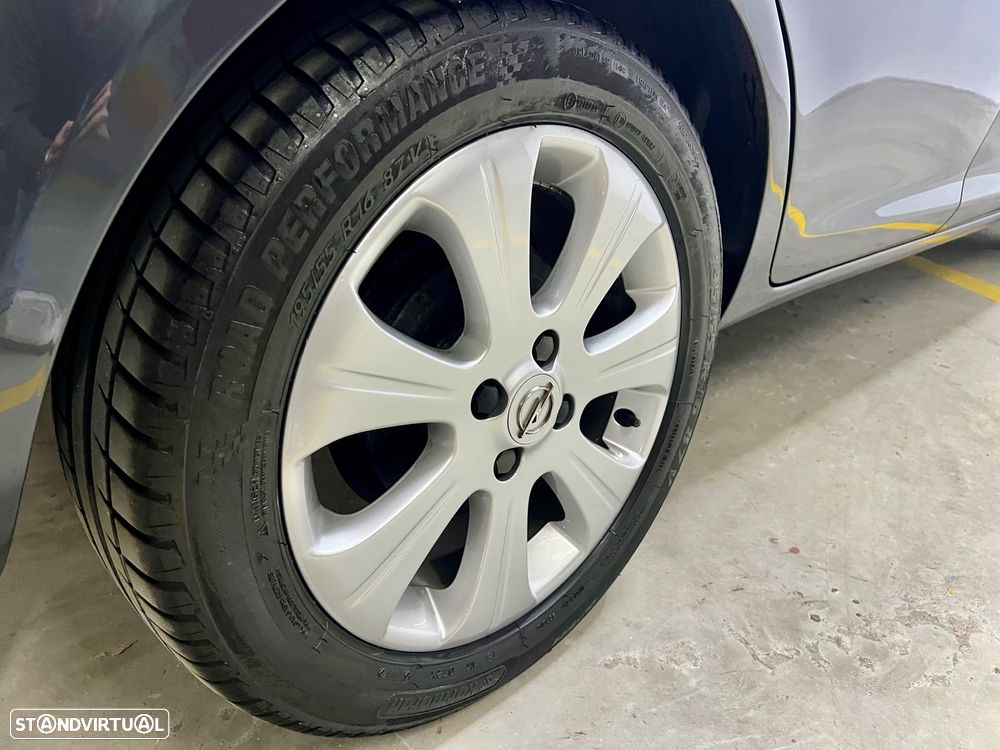 Opel Corsa 1.3 CDTI Enjoy EcoFLEX - 7