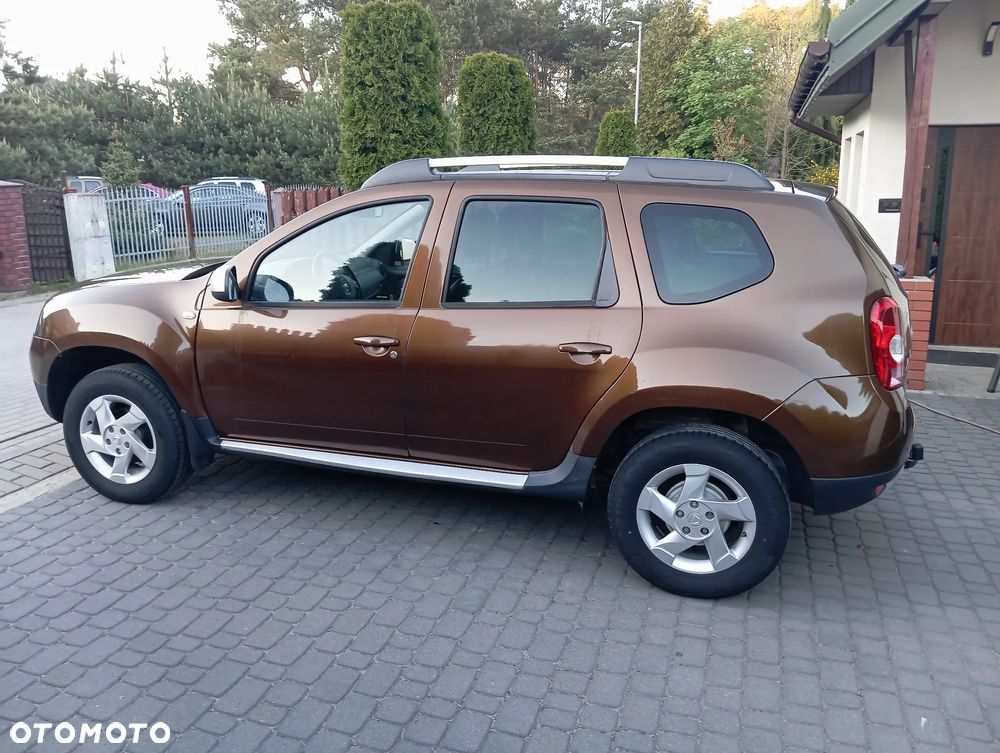 Dacia Duster 1.6 Laureate 4x4 - 23