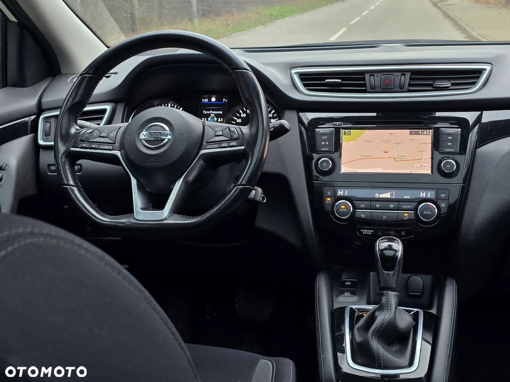 Nissan Qashqai 1.3 DIG-T Tekna DCT - 8