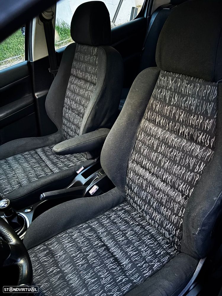 Peugeot 307 1.6 HDi Navtech - 6