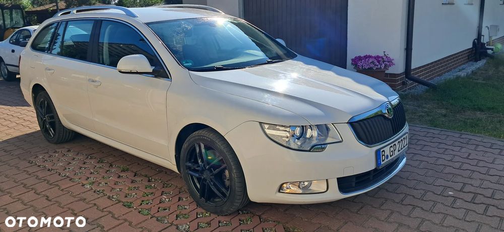 Skoda Superb 2.0 TDI Comfort - 9