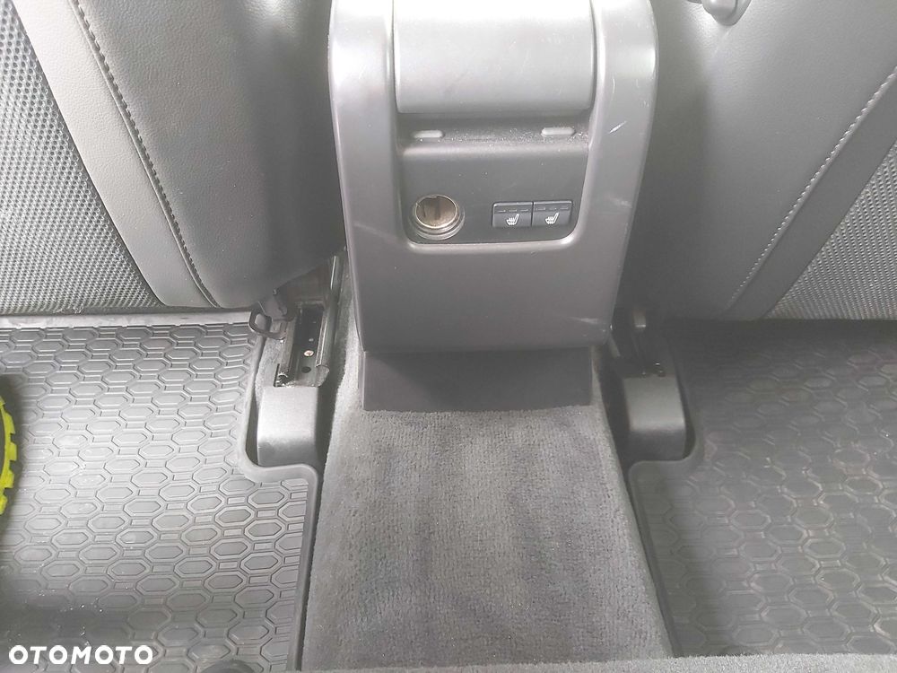 Volvo XC 60 - 6