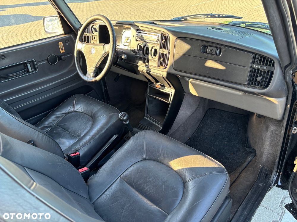 Saab 900 - 7