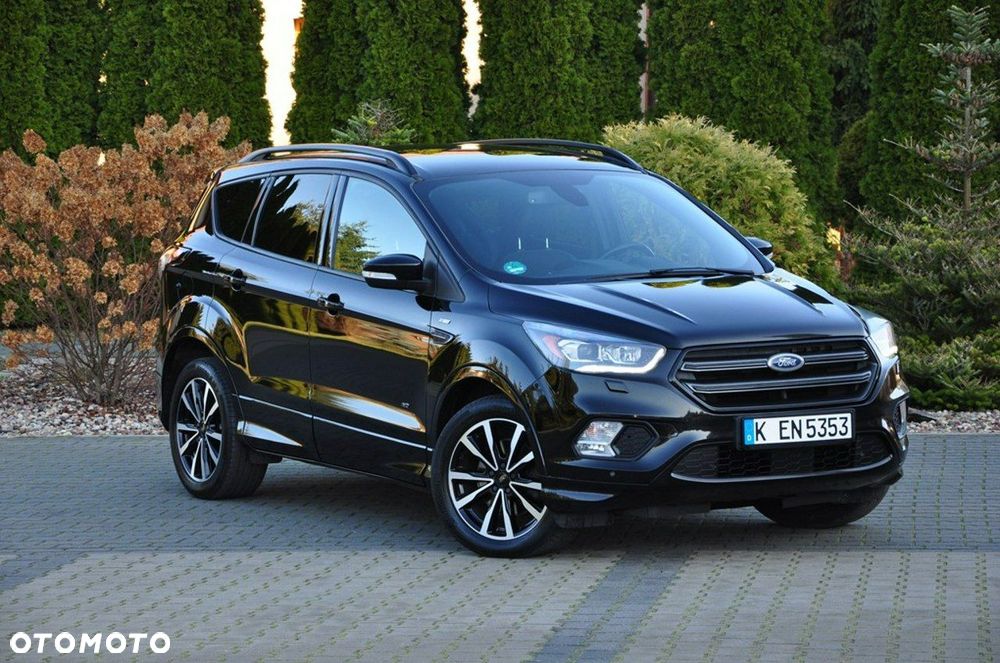 Ford Kuga 2.0 TDCi 4x4 ST-Line - 23