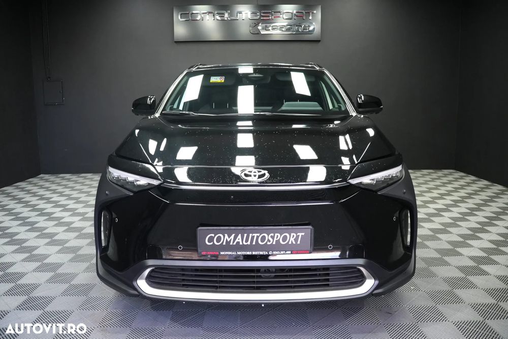 Toyota BZ4X 160 KW AWD (4x4) Luxury - 2