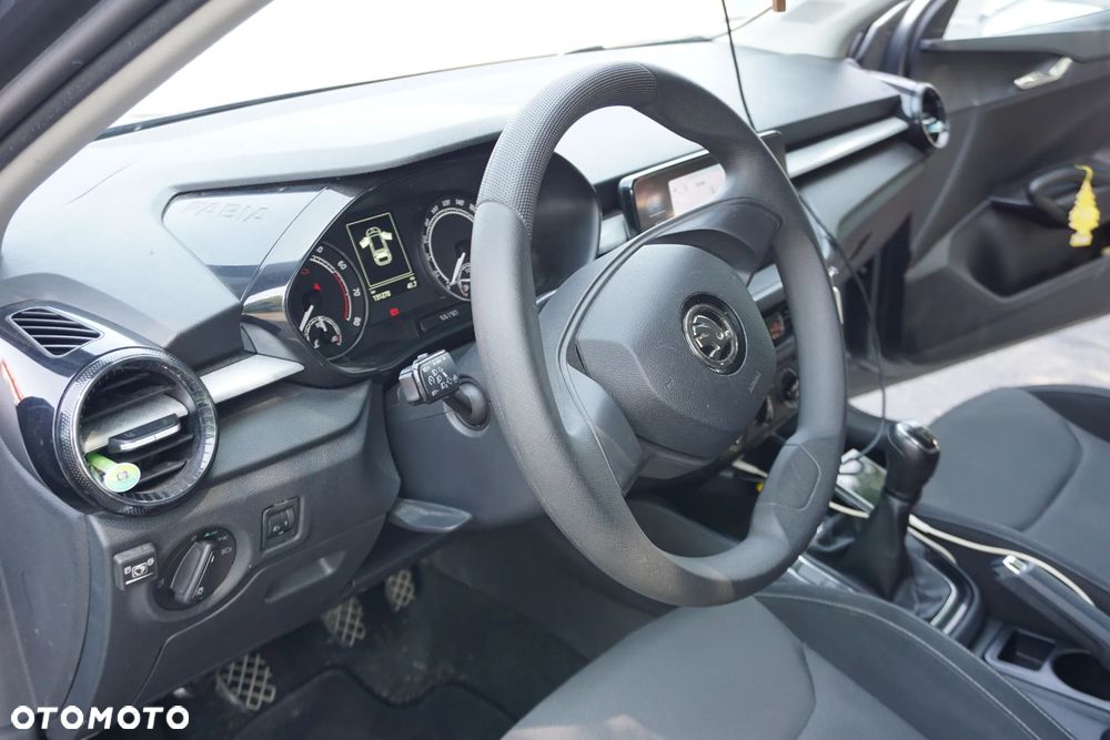 Skoda Fabia 1.0 Ambition - 12
