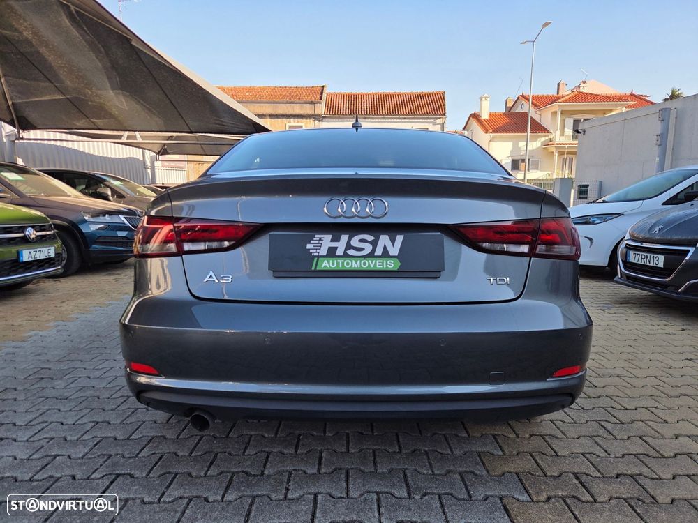 Audi A3 Limousine 1.6 TDI Attraction - 6