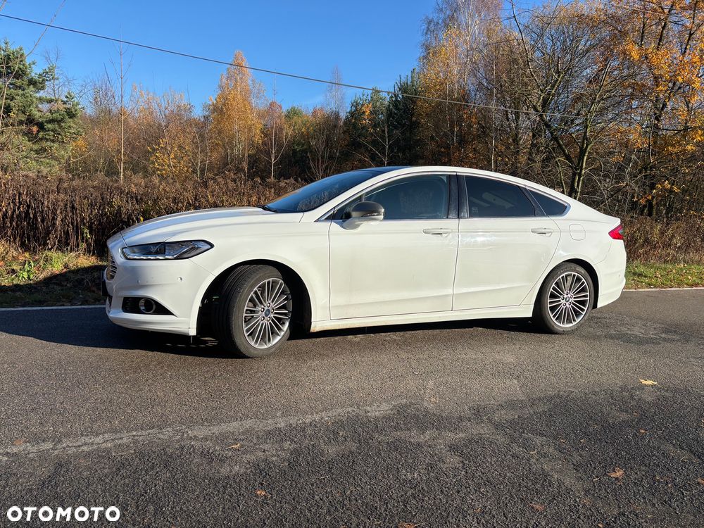 Ford Mondeo 2.0 EcoBoost Titanium - 1