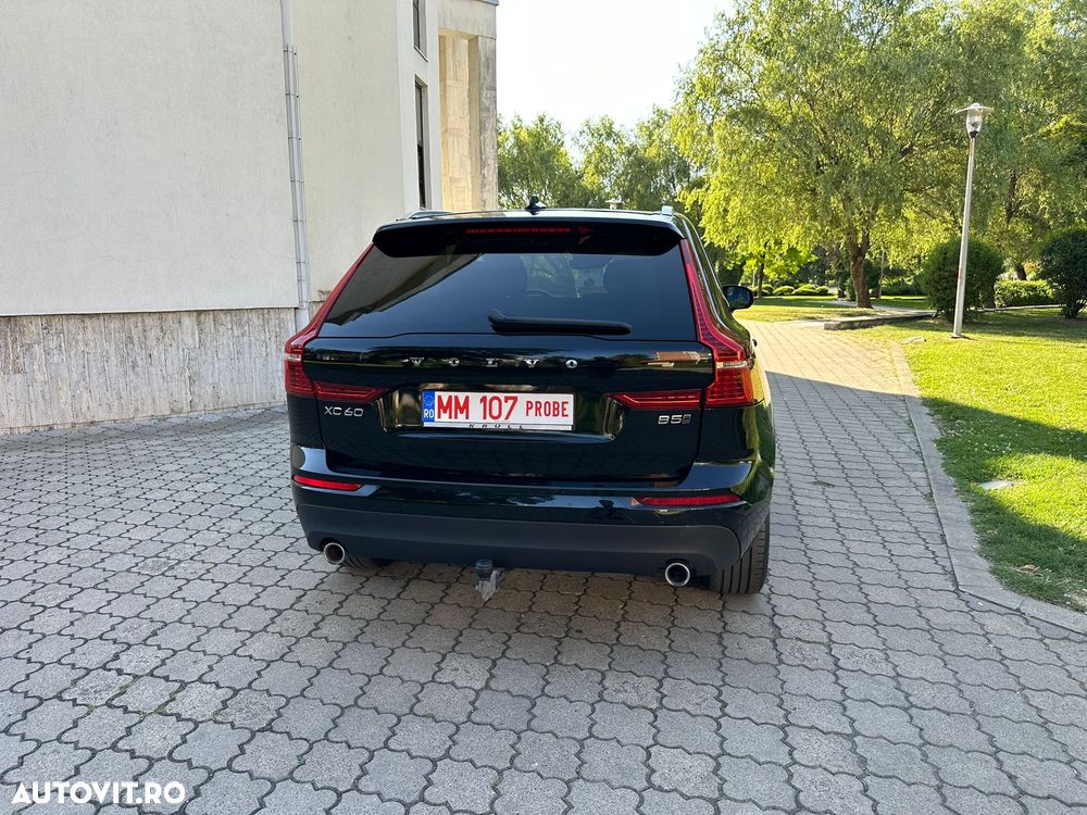 Volvo XC 60 B5 D AWD Geartronic Momentum Pro - 7