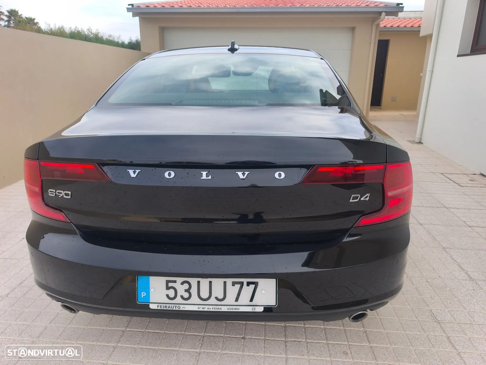 Volvo S90 2.0 D4 Momentum Geartronic - 2