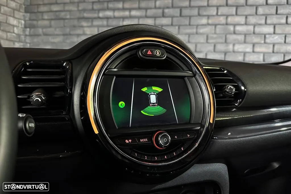 MINI Clubman Cooper Auto - 16