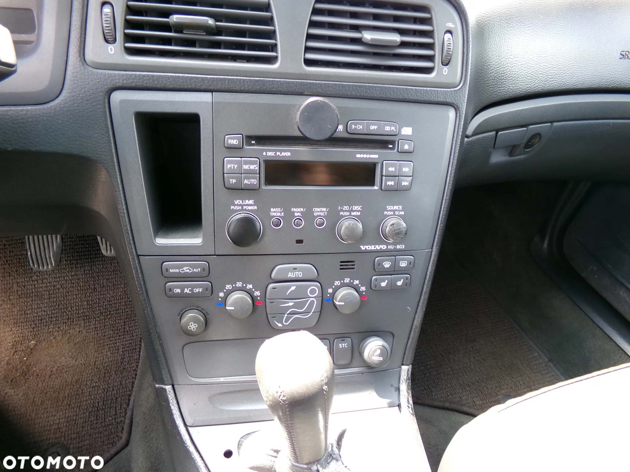 Volvo V70 XC Cross Country 2.4 AWD - 11