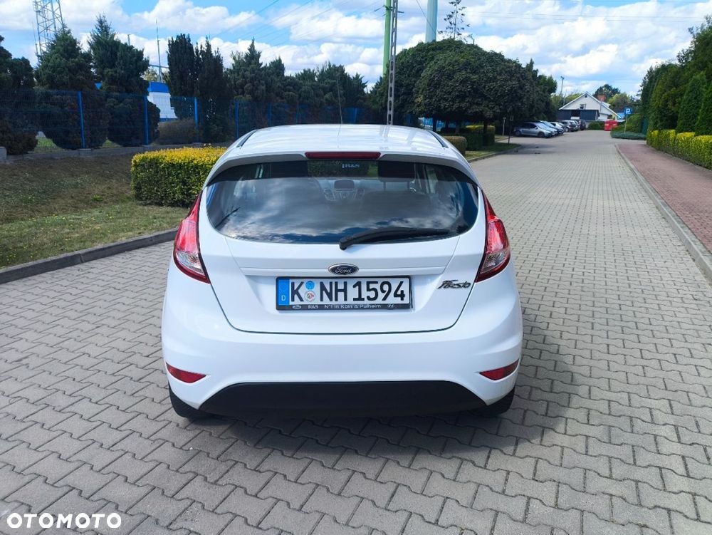 Ford Fiesta - 5