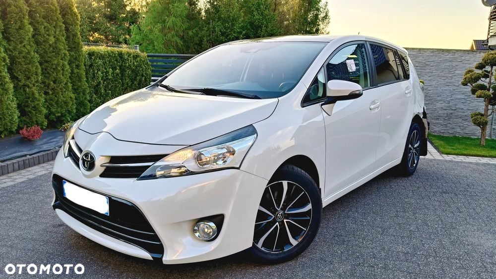Toyota Verso 1.8 Multidrive Edition - 10